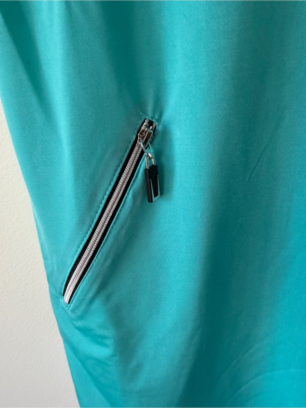 jamie sadock Turquoise and Black Golf Dress - Picture 3 of 6